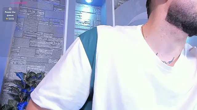 Snapshot of dominic_de_luca chatting on 05/09/26, 04:39 dominic de luca online show from 05/09/26, 04:39