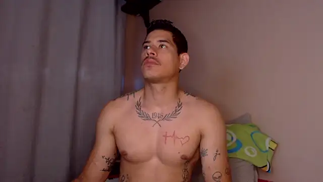 Jffer sLHom online show from 04/03/26, 07:34