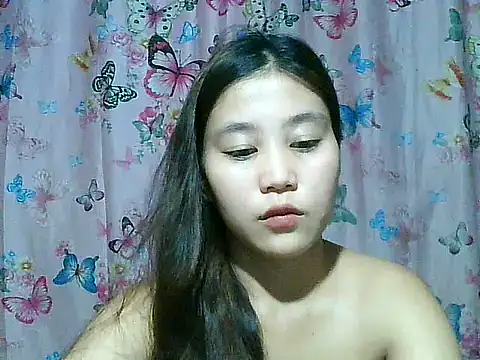 Snapshot of SexyAsianPussy4u chatting on 07/17/26, 11:53 SexyAsianPussy4u online show from 07/17/26, 11:53
