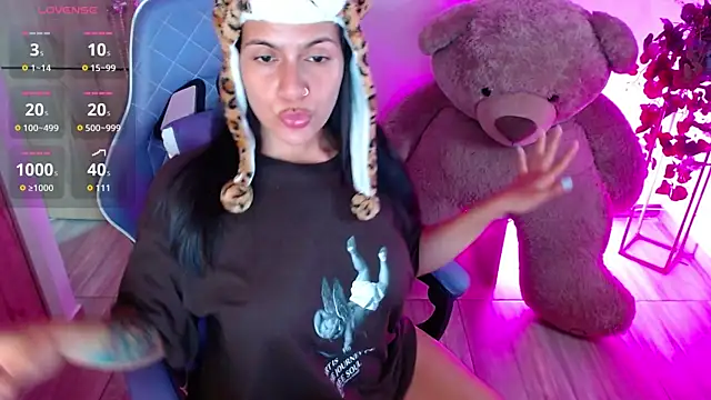 Snapshot of sexygoddesskarol chatting on 09/09/25, 11:15 sexygoddesskarol online show from 09/09/25, 11:15