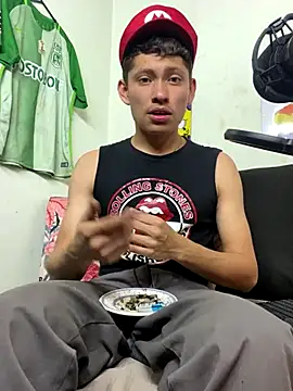 elfernh online show from 09/29/25, 05:29