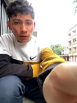 elfernh online show from 11/01/25, 01:13