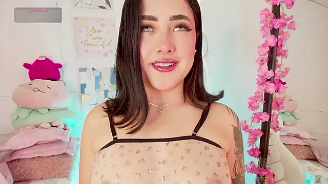 Snapshot of justonecute chatting on 09/12/25, 12:44 justonecute online show from 09/12/25, 12:44