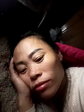 CoMay003 online show from 11/18/25, 02:06