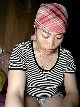 CoMay003 online show from 03/27/26, 01:44