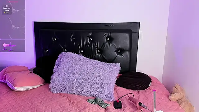 samiacooper25 online show from 02/06/26, 12:37