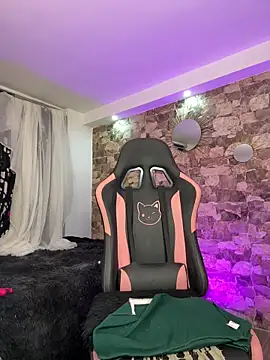 samiacooper25 online show from 03/01/26, 09:55