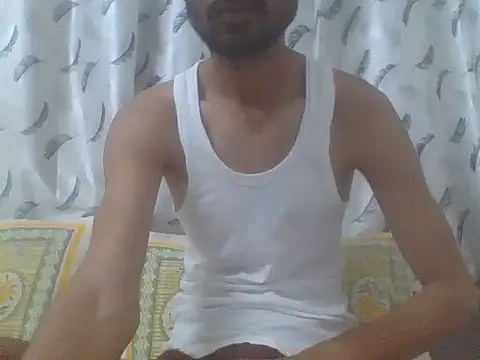 Snapshot of fckboy987 chatting on 09/11/25, 02:39 fckboy987 online show from 09/11/25, 02:39