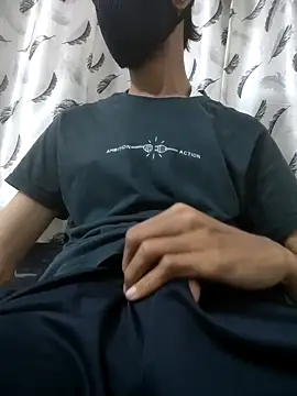 Snapshot of fckboy987 chatting on 09/17/25, 05:36 fckboy987 online show from 09/17/25, 05:36