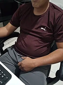 Carloskasado online show from 10/10/25, 09:47