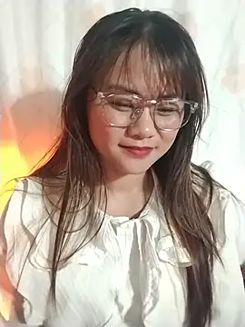 Sisi dy01 online show from 07/05/26, 04:19
