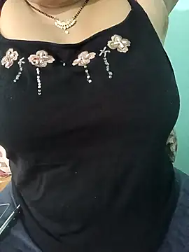 Snapshot of Anjali-bhabhi chatting on 03/16/26, 06:17 Anjali-bhabhi online show from 03/16/26, 06:17