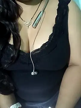 Snapshot of Anjali-bhabhi chatting on 03/23/26, 06:23 Anjali-bhabhi online show from 03/23/26, 06:23