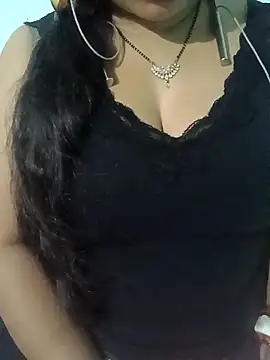 Snapshot of Anjali-bhabhi chatting on 04/08/26, 06:41 Anjali-bhabhi online show from 04/08/26, 06:41