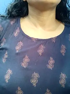 Snapshot of spicysuhana chatting on 07/01/26, 03:30 spicysuhana online show from 07/01/26, 03:30