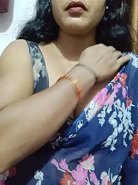 Snapshot of spicysuhana chatting on 07/17/26, 05:07 spicysuhana online show from 07/17/26, 05:07