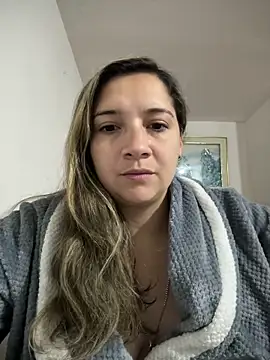 Agatha bellucci  online show from 03/03/26, 01:01