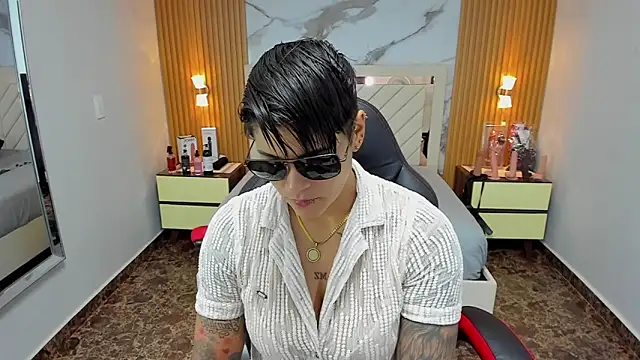 KAROLLJONES1 online show from 11/20/25, 07:13