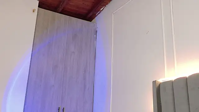 Ice Princess  online show from 03/10/26, 04:17