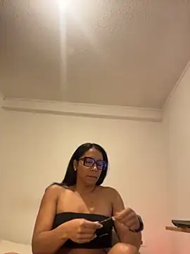 princesaliay online show from 06/18/26, 11:14