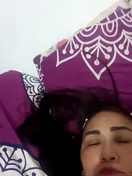 linda luna29 online show from 09/22/25, 01:40