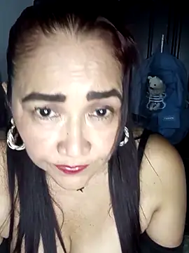 linda luna29 online show from 11/22/25, 04:55