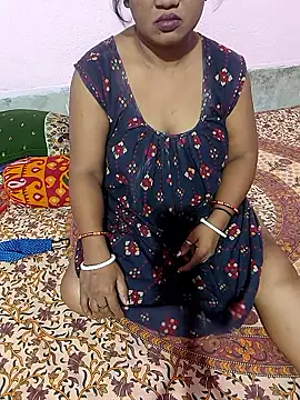 Snapshot of Cute-Swewty chatting on 10/01/25, 01:39 Cute-Swewty online show from 10/01/25, 01:39