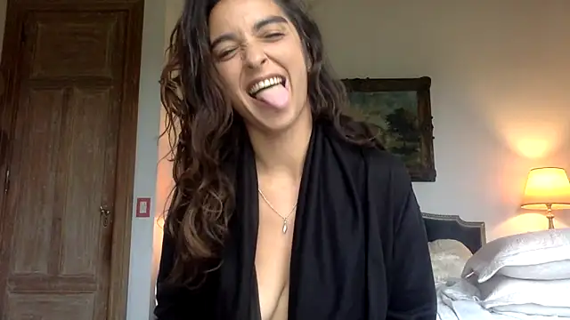 venuslibre online show from 02/15/26, 12:58