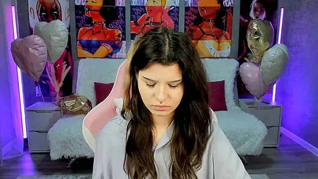 Snapshot of AnoraDark chatting on 02/24/26, 06:28 AnoraDark online show from 02/24/26, 06:28