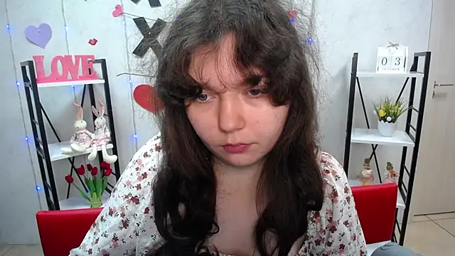 NeonilaLisova online show from 10/04/25, 05:16