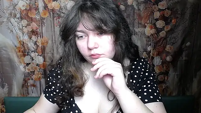 NeonilaLisova online show from 02/05/26, 06:07