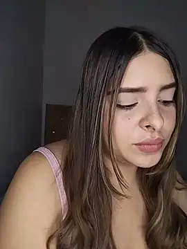 Snapshot of Nahomy_cm chatting on 06/08/26, 02:12 Nahomy cm online show from 06/08/26, 02:12