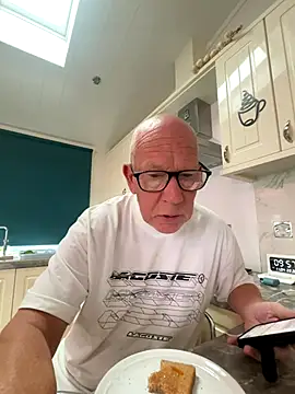 philefc online show from 11/04/25, 08:57