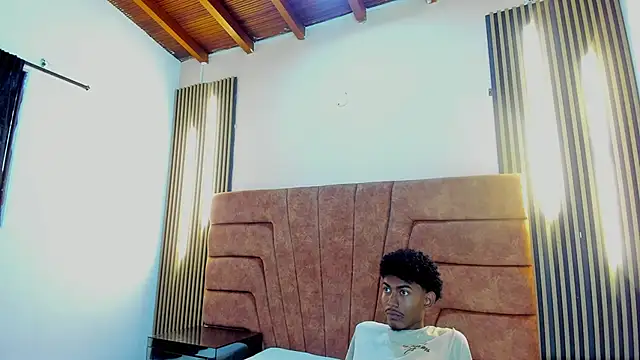 FYKMOR 1 online show from 11/12/25, 07:35