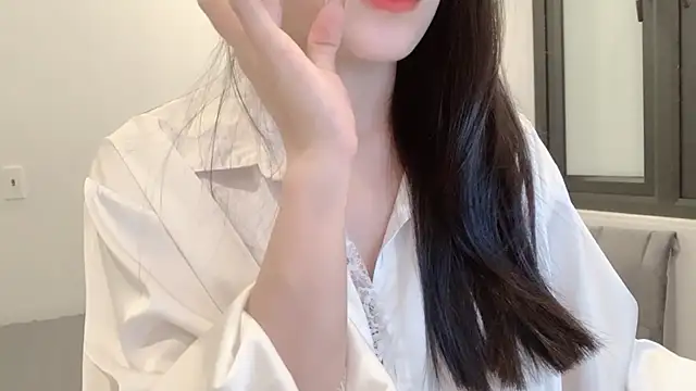 Snapshot of ___Lily___ chatting on 06/06/26, 04:33 Lily online show from 06/06/26, 04:33