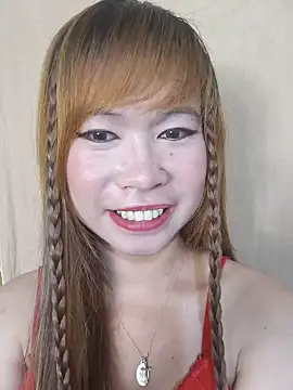 Snapshot of Tsfelicity_youngxx chatting on 06/17/26, 04:30 Tsfelicity youngxx online show from 06/17/26, 04:30