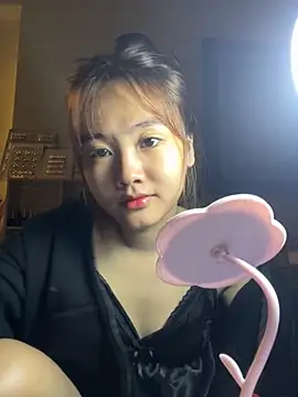 Lucky-nice202 online show from 10/25/25, 06:02