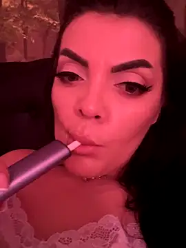 LeaRos online show from 09/29/25, 12:21