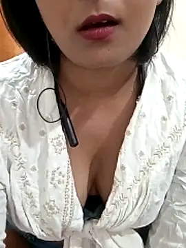 Queen Kushi4 online show from 06/18/26, 06:12