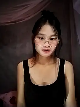 saronla 03 online show from 11/14/25, 02:32