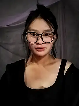 saronla 03 online show from 12/02/25, 02:17