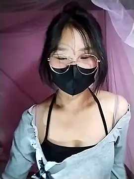 saronla 03 online show from 12/21/25, 06:31