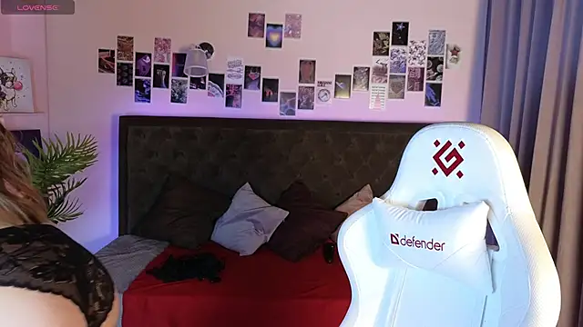 Jesica mooon online show from 10/06/25, 01:36