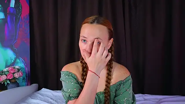 BettyStevenson online show from 09/18/25, 07:21