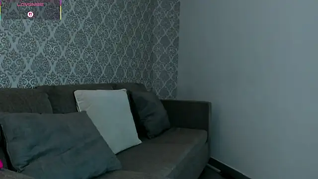 BellaNixs online show from 11/27/25, 03:30