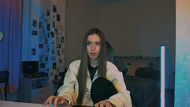 yourrdanceteacher online show from 11/26/25, 07:59