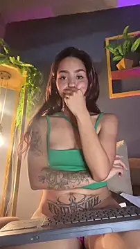 RACHELRUIZ online show from 12/03/25, 06:50