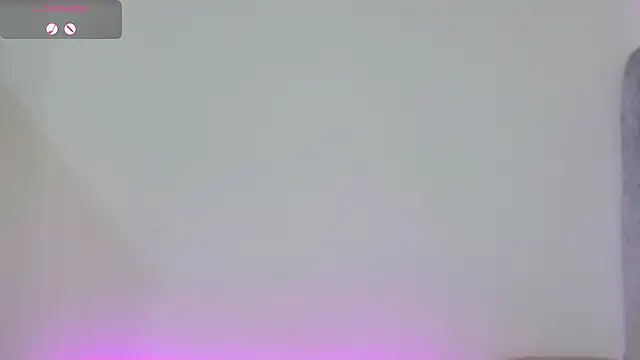 Snapshot of manumontoya_ chatting on 09/22/25, 04:31 manumontoya  online show from 09/22/25, 04:31
