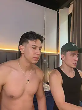 Snapshot of alan_nd_kevin chatting on 07/18/26, 12:09 alan nd kevin online show from 07/18/26, 12:09