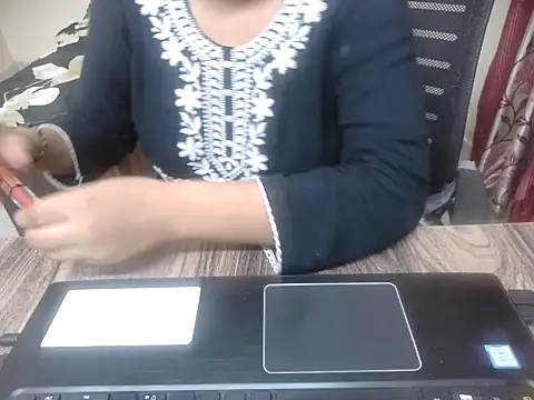 lusty kaira online show from 07/28/26, 04:39